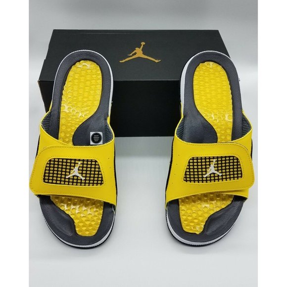 Jordan Hydro 4 Retro Slide Sandals 'Lightning' DN4238-701 - Picture 4 of 8